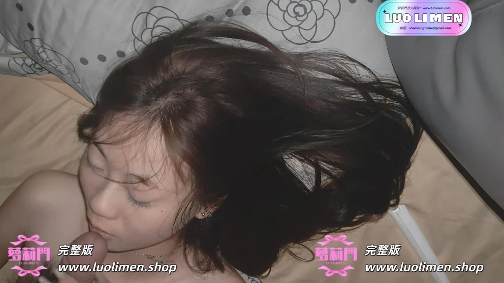 图片[7]-高颜值美眉露脸性爱自拍 被男友疯狂调教深喉 渔网情趣制服-呦呦萝莉