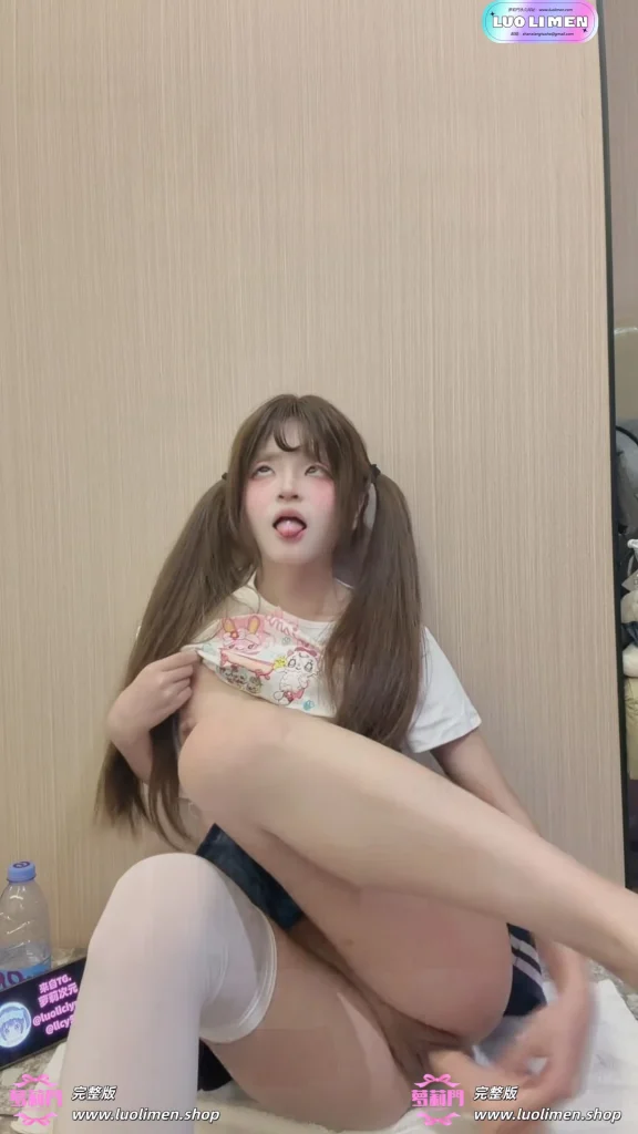 图片[2]-可爱双马尾少萝 木木宝 最新09月 精致妆容福利姬小母狗女儿服手指掰逼舔湿假鸡巴多姿势插穴-呦呦萝莉